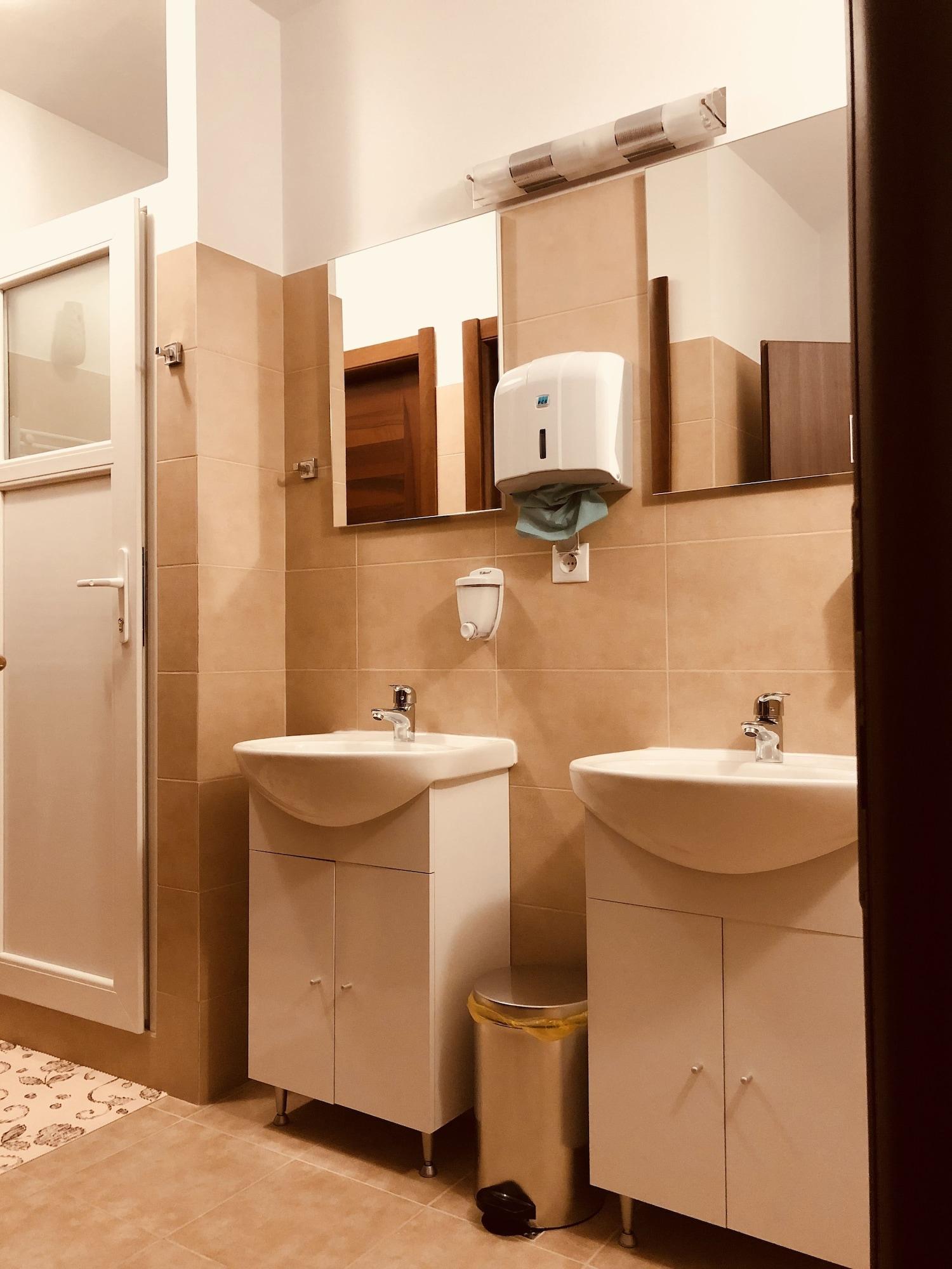 Monte Carlo Palace Rooms Bukurešť Exteriér fotografie