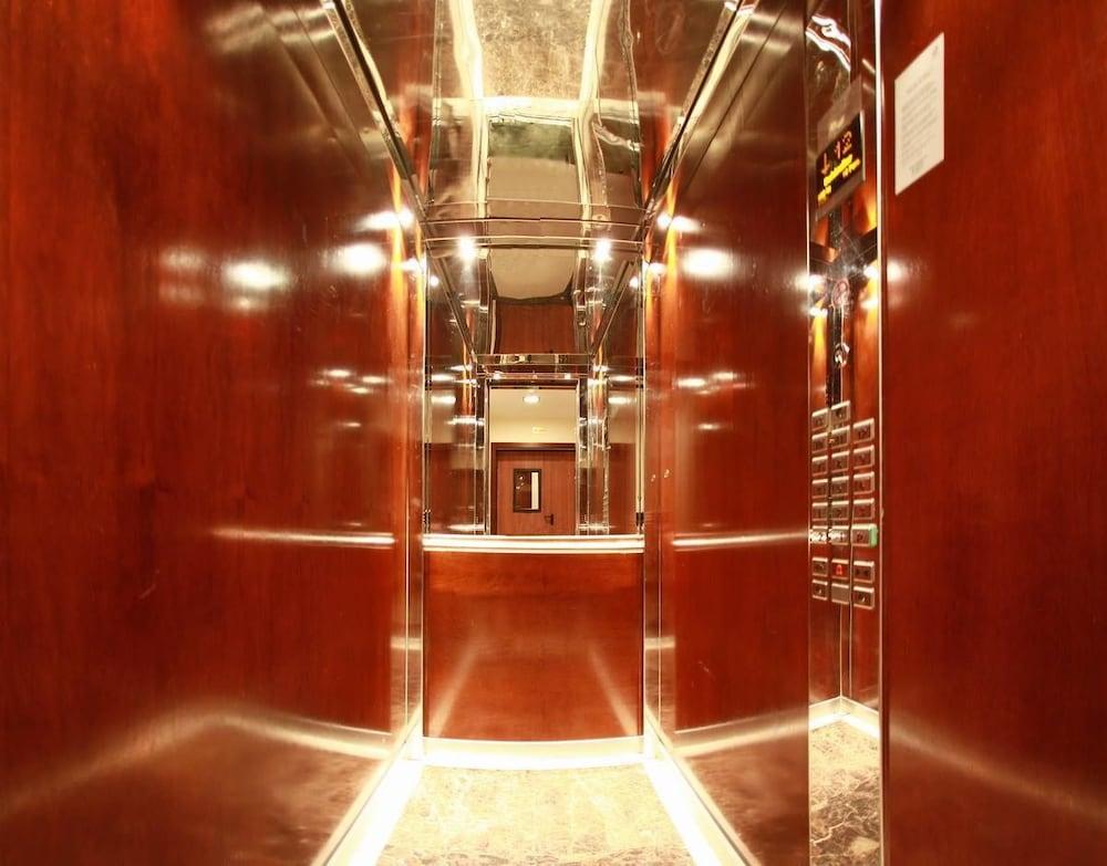 Monte Carlo Palace Rooms Bukurešť Exteriér fotografie
