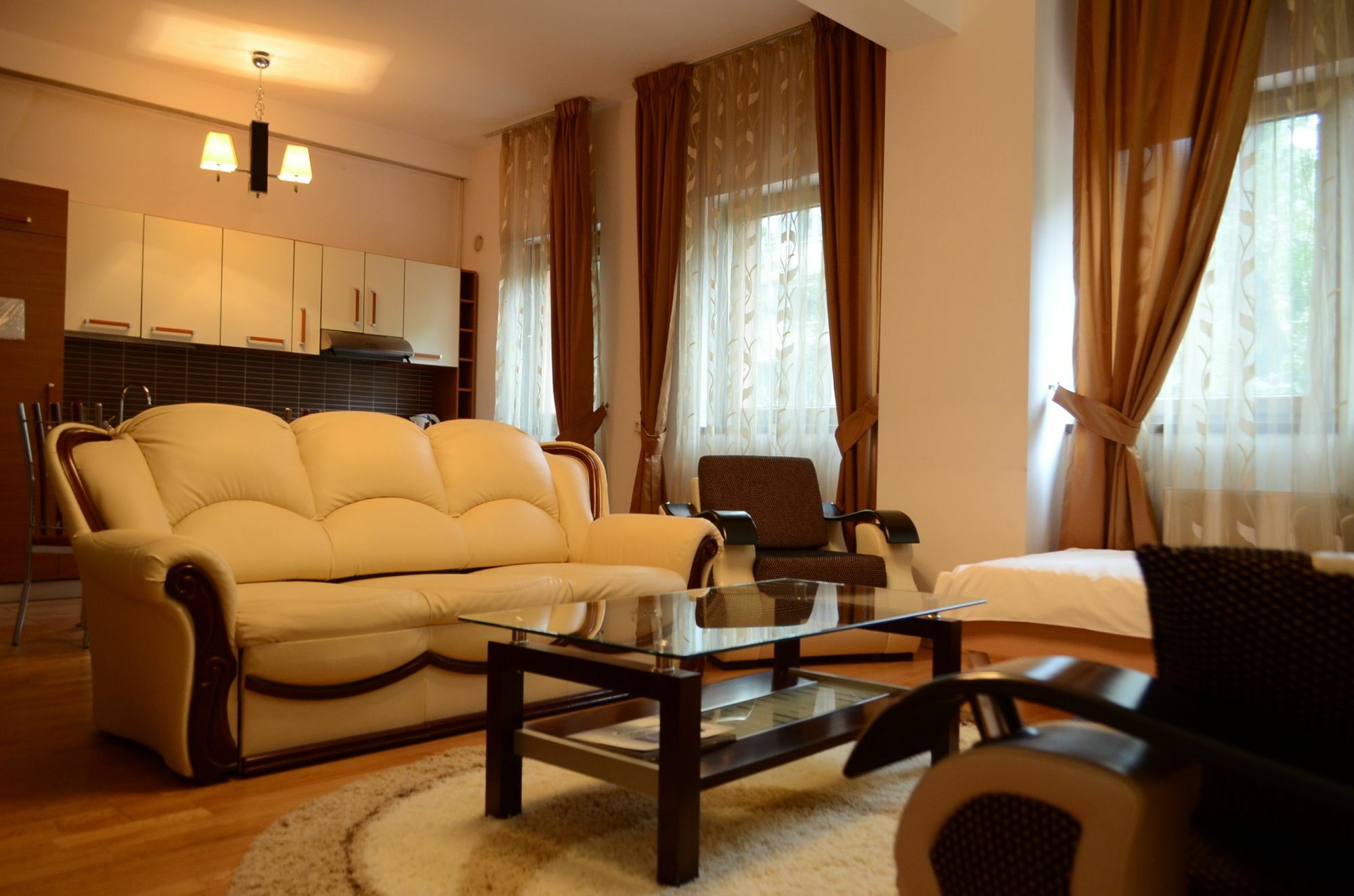 Monte Carlo Palace Rooms Bukurešť Exteriér fotografie